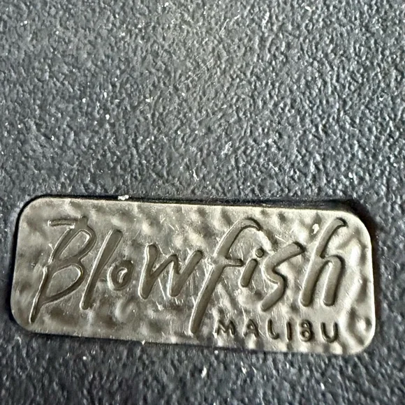 Stylish Black Winter Boots with Buckle Accents - Picture 14 of 14